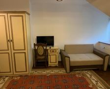 Romania Suceava Pîrteştii de Sus vacation rental compare prices direct by owner 13794925