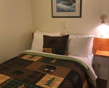 Canada British Columbia Radium Hot Springs vacation rental compare prices direct by owner 12847198