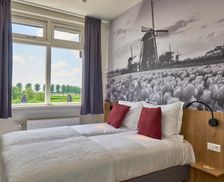 Netherlands Noord-Holland Avenhorn vacation rental compare prices direct by owner 14331052