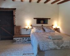 France Auvergne Blot-lʼÉglise vacation rental compare prices direct by owner 15104596