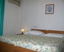 Italy Tuscany Montale vacation rental compare prices direct by owner 14225995