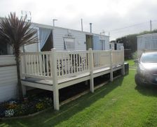 United Kingdom Norfolk Bacton vacation rental compare prices direct by owner 13638974