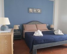 Italy Sicily Portopalo vacation rental compare prices direct by owner 15850064