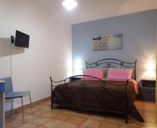 Italy Apulia Mattinata vacation rental compare prices direct by owner 13767163