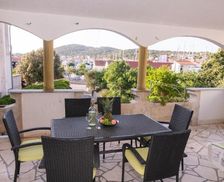 Croatia Sibenik-Knin County Jezera vacation rental compare prices direct by owner 14590631
