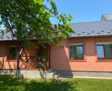 Ukraine Ivano-Frankivsk Yaremche vacation rental compare prices direct by owner 28131504