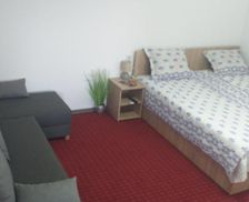 Romania Gorj Târgu Jiu vacation rental compare prices direct by owner 14201558