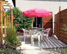 France Rhône-Alps Villeneuve-de-Marc vacation rental compare prices direct by owner 13008988