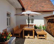 Czechia South Bohemia Okrouhlá Radouň vacation rental compare prices direct by owner 13707849