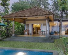 Indonesia Central Java Borobudur vacation rental compare prices direct by owner 14466354