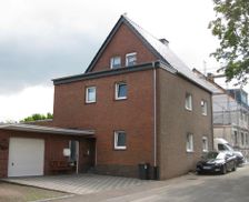 Germany North Rhine-Westphalia Hürth vacation rental compare prices direct by owner 13705965