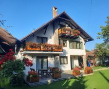 Romania Brasov Bran vacation rental compare prices direct by owner 9760711