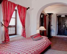 India Rajasthan Neemrana vacation rental compare prices direct by owner 19409406