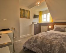 United Kingdom Hampshire Romsey vacation rental compare prices direct by owner 14412379