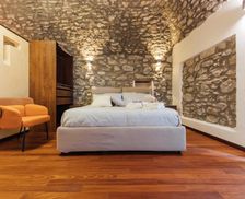 Italy Campania Calitri vacation rental compare prices direct by owner 15824515