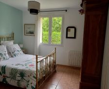 France New Aquitaine Mignaloux-Beauvoir vacation rental compare prices direct by owner 15193968