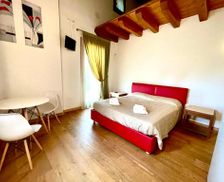 Italy Veneto Marostica vacation rental compare prices direct by owner 17796757