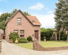 Belgium Limburg Bilzen vacation rental compare prices direct by owner 6527580