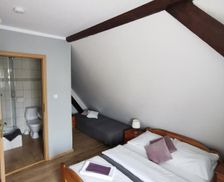 Poland Lower Silesia Bolesławiec vacation rental compare prices direct by owner 18250415