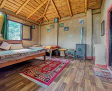 India Uttarakhand Almora vacation rental compare prices direct by owner 14153375