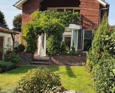 Netherlands Noord-Brabant Luyksgestel vacation rental compare prices direct by owner 14501068