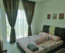 Malaysia Perak Lumut vacation rental compare prices direct by owner 10062003