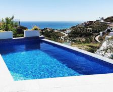 Spain Andalucía Torrox Costa vacation rental compare prices direct by owner 30001661