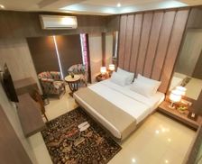 India Assam Guwahati vacation rental compare prices direct by owner 17770422