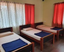 India Karnataka Chikmagalūr vacation rental compare prices direct by owner 28446649