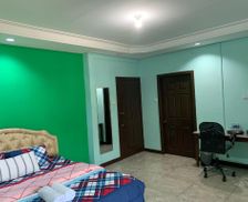 Malaysia Sabah Lahad Datu vacation rental compare prices direct by owner 14478905