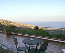 Italy Apulia Mattinata vacation rental compare prices direct by owner 14907237