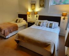 United Kingdom Hampshire Farnborough vacation rental compare prices direct by owner 13815579