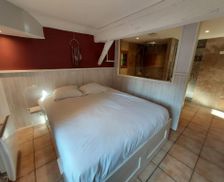 France Aquitaine Saint-Paul-en-Born vacation rental compare prices direct by owner 18270431