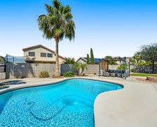 United States Arizona Surprise vacation rental compare prices direct by owner 9319902