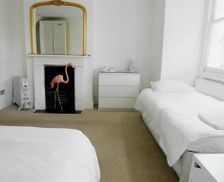 United Kingdom Greater London Kew vacation rental compare prices direct by owner 14815522