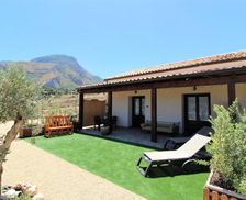 Italy Sicily Collesano vacation rental compare prices direct by owner 34995401