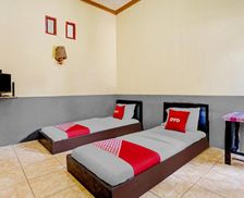 Indonesia West Java Cirebon vacation rental compare prices direct by owner 14061941