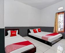 Indonesia West Java Cirebon vacation rental compare prices direct by owner 13779311