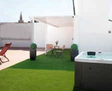 Spain Andalucía Seville vacation rental compare prices direct by owner 23808008