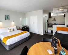 New Zealand Bay of Plenty Rotorua vacation rental compare prices direct by owner 14022408