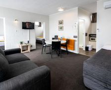 New Zealand Bay of Plenty Rotorua vacation rental compare prices direct by owner 14070259