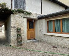 France Normandy Saint-Aquilin-de-Pacy vacation rental compare prices direct by owner 18755670