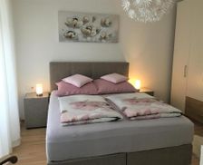 Austria Upper Austria Linz vacation rental compare prices direct by owner 14485130