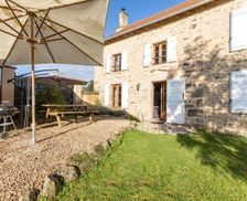 France Auvergne Saint-Priest-des-Champs vacation rental compare prices direct by owner 13693056