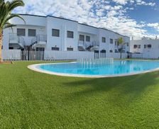 Spain Valencia Community Torre de la Horadada vacation rental compare prices direct by owner 15037694