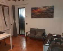 Italy Tuscany Volterra vacation rental compare prices direct by owner 14658802