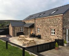 United Kingdom Glamorgan Llangennith vacation rental compare prices direct by owner 19555820
