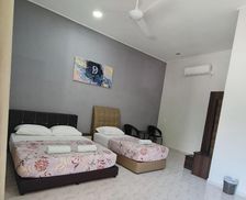 Malaysia Terengganu Kampung Raja vacation rental compare prices direct by owner 26242682