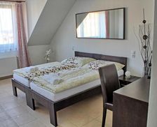 Czechia South Bohemia Milevsko vacation rental compare prices direct by owner 13012132