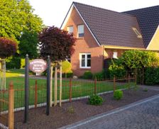 Germany Lower-Saxony Berumbur vacation rental compare prices direct by owner 14244004
